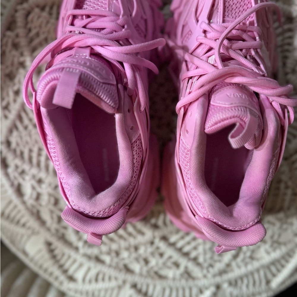 BALENCIAGA - Picture 6 of 8